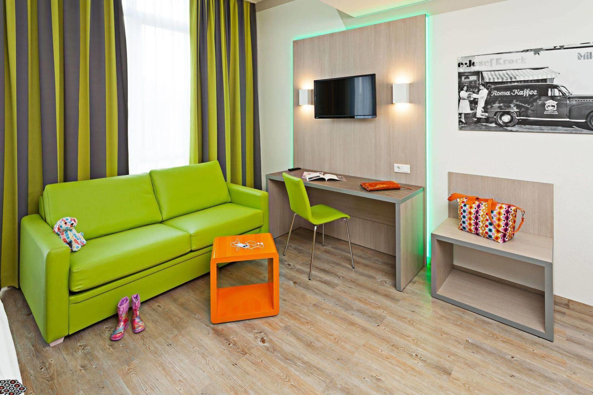 B&B Hotel Bochum Hbf-Nord Exteriör bild