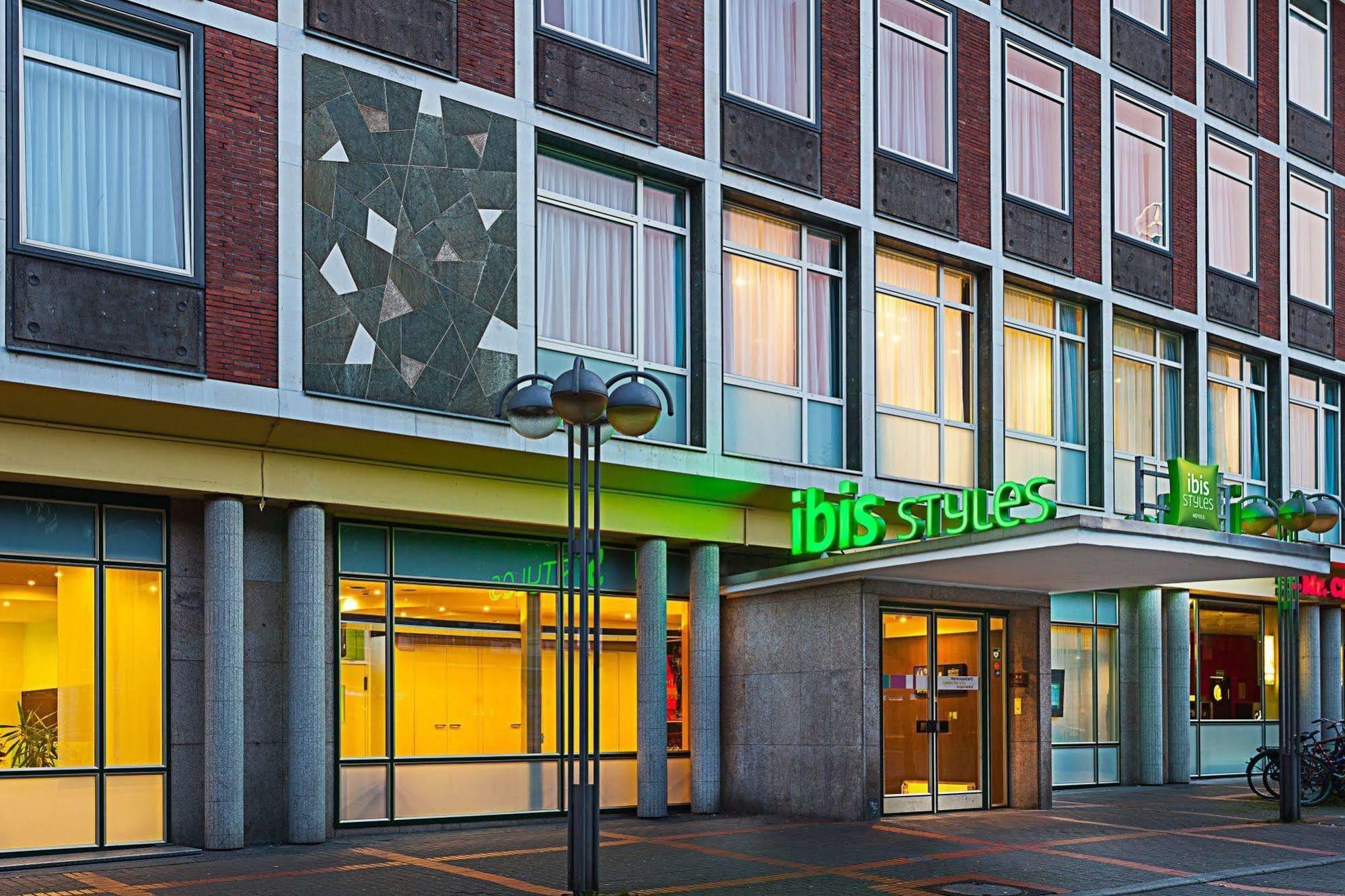 B&B Hotel Bochum Hbf-Nord Exteriör bild